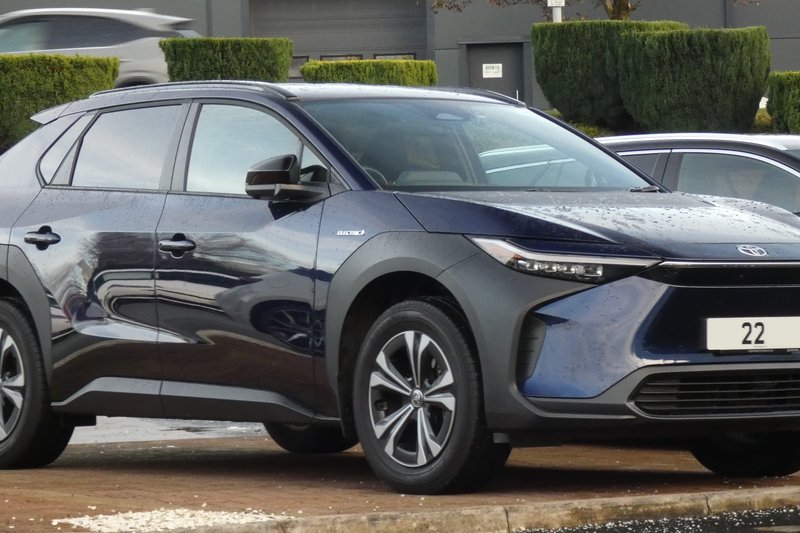 Toyota bZ4X AWD